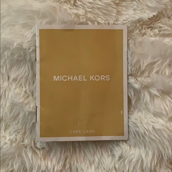 Michael Kors Purse - Picture 4 of 8
